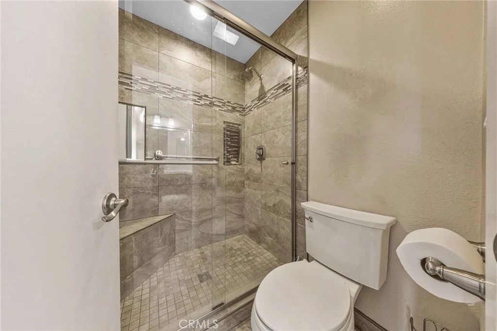 Photo of 814 E Sandpoint Court
