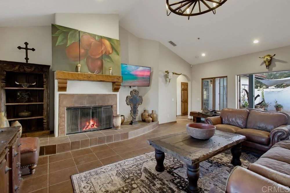 Photo of 6944 West Lilac