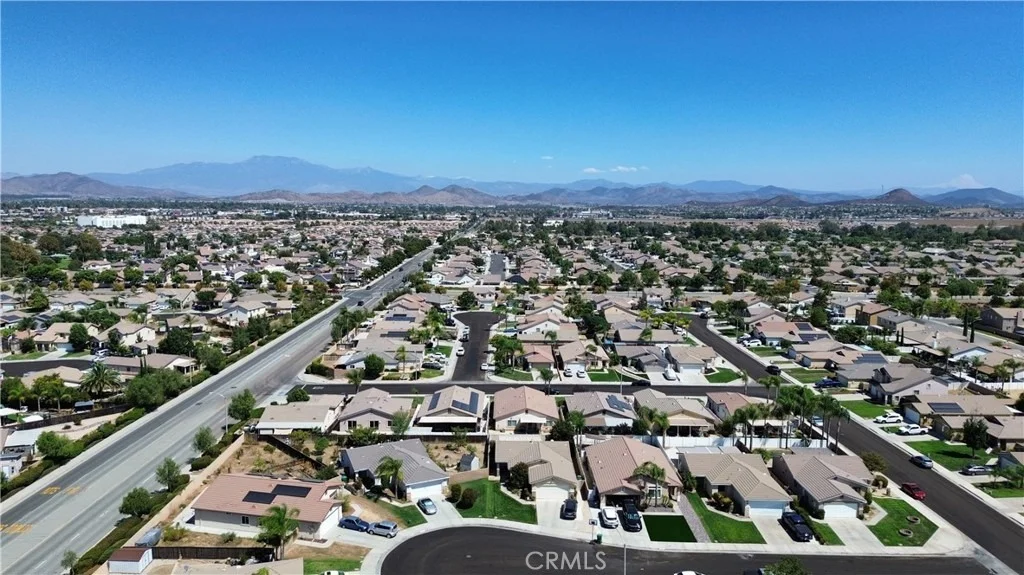 Photo of 30532 Pine Creek