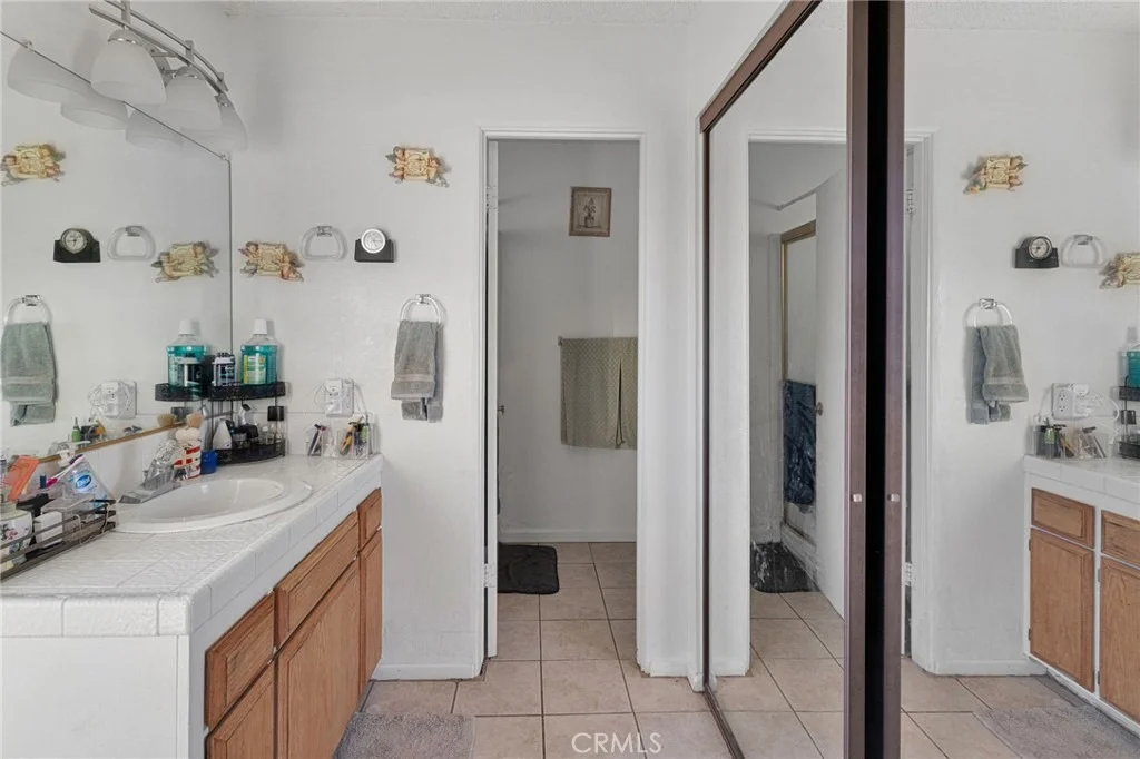 Photo of 13167 Olathe Road