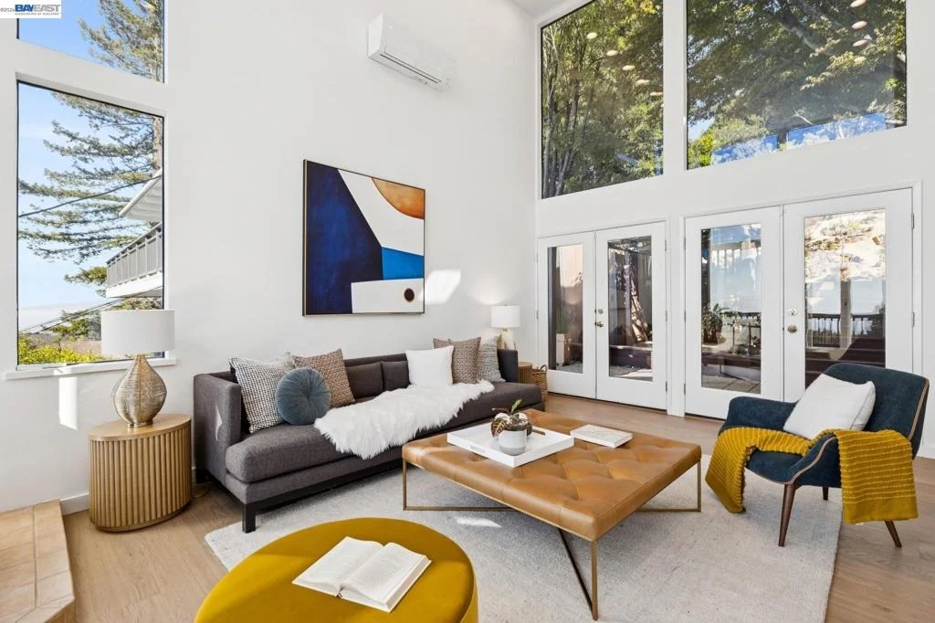 Photo of 1085 STERLING AVE