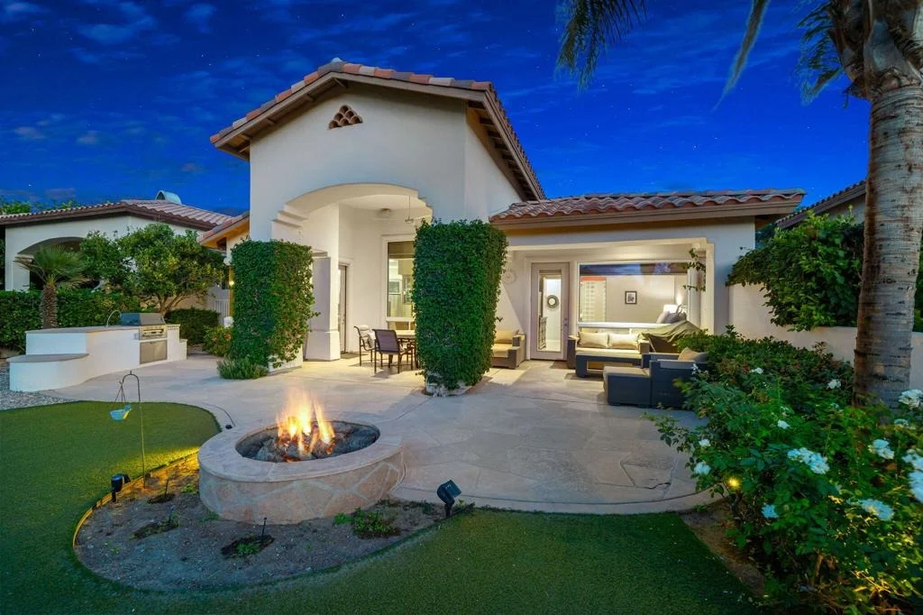 Photo of 78648 Cabrillo Way