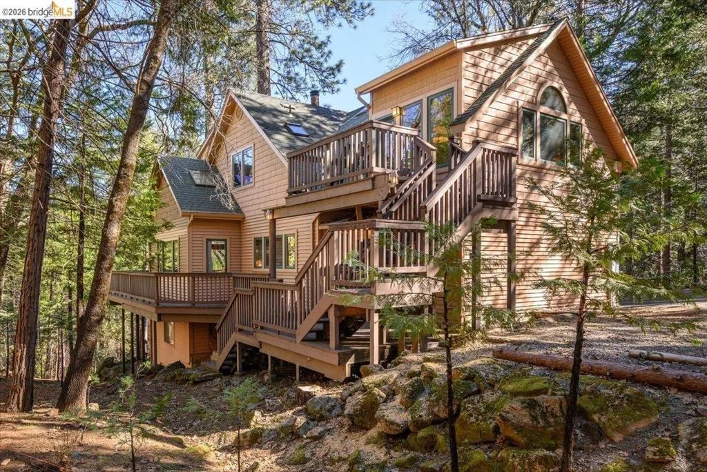 Photo of 23160 Mark Twain Dr