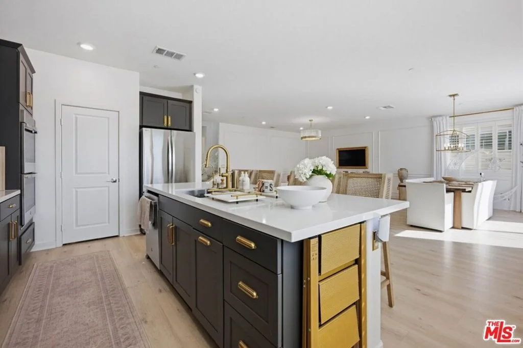 Photo of 16763 Mistletoe Lane