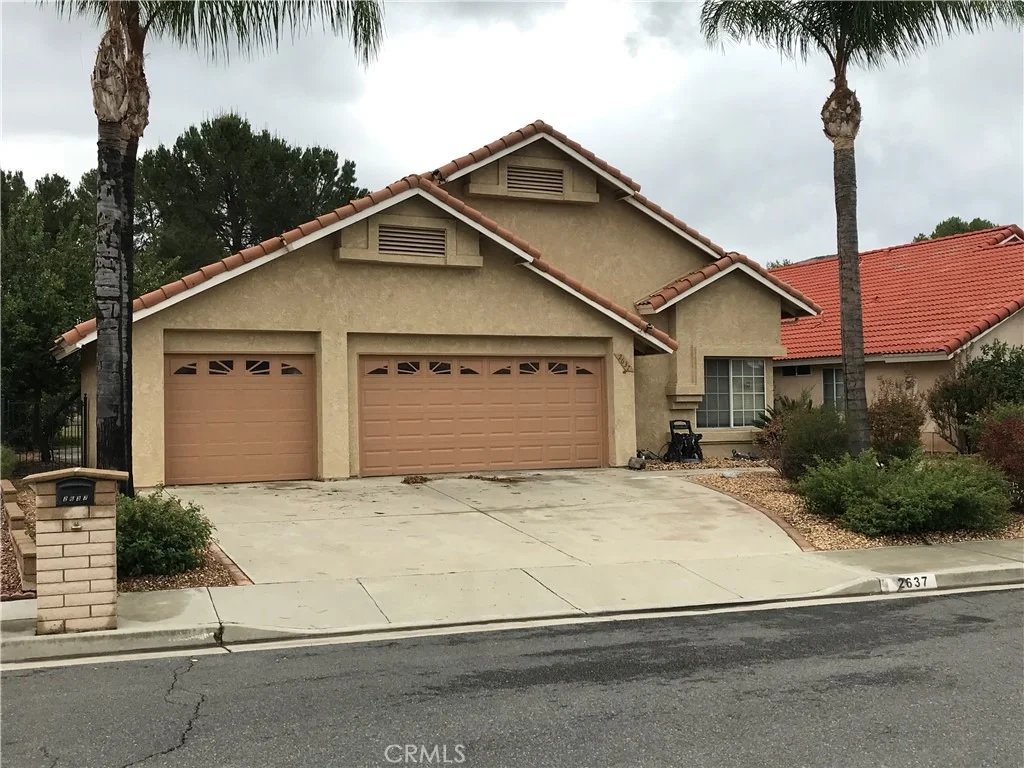 Photo of 2637 Banyan Tree Lane
