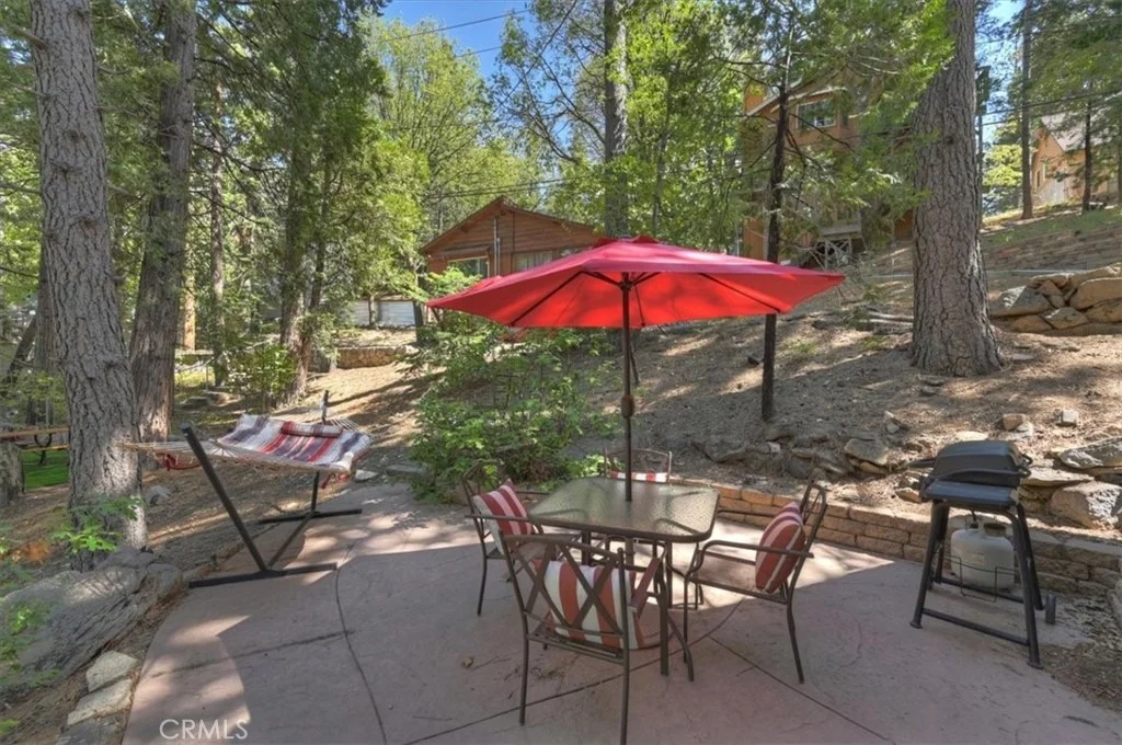 Photo of 27596 Oak Knoll