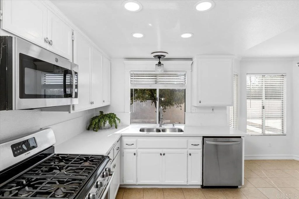 Photo of 539 Avenida Blanco