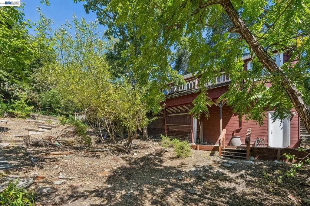 Photo of 21 MONTE VISTA ROAD