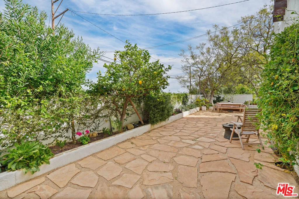 Photo of 2727 Corral Canyon Road