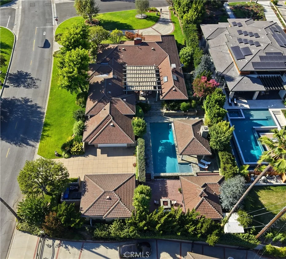 Photo of 340 Arbolada Drive