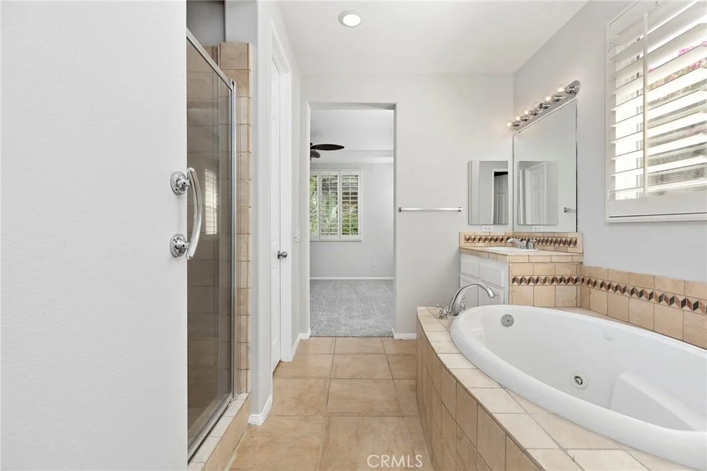 Photo of 34 Shoreline Drive