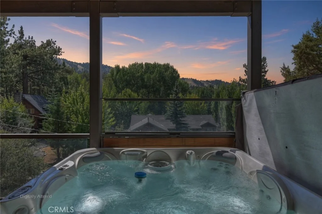 Photo of 43669 Ridge Crest