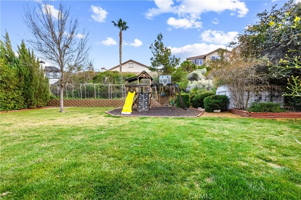 Photo of 39926 Meadowcrest Way