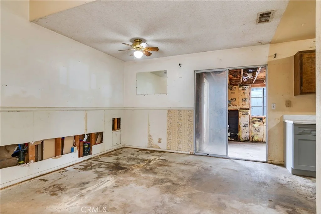 Photo of 1113 Olivine
