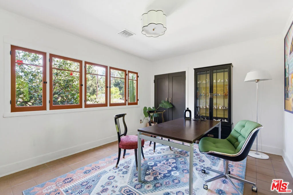 Photo of 2011 Mar Vista Avenue