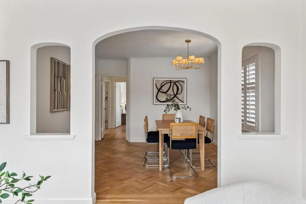 Photo of 825 Amazon Avenue