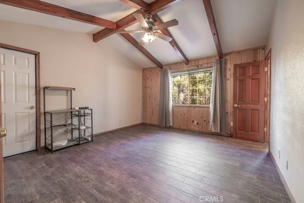Photo of 252 Riverside