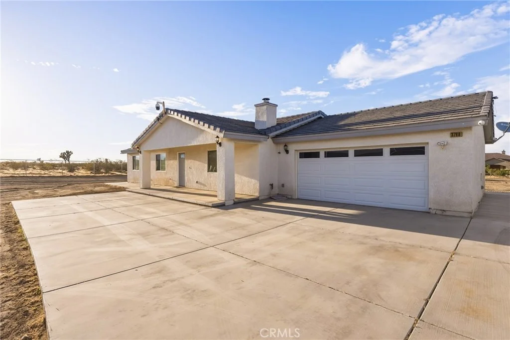 Photo of 3788 Olivera