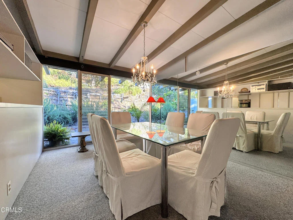 Photo of 925 Monarch Drive