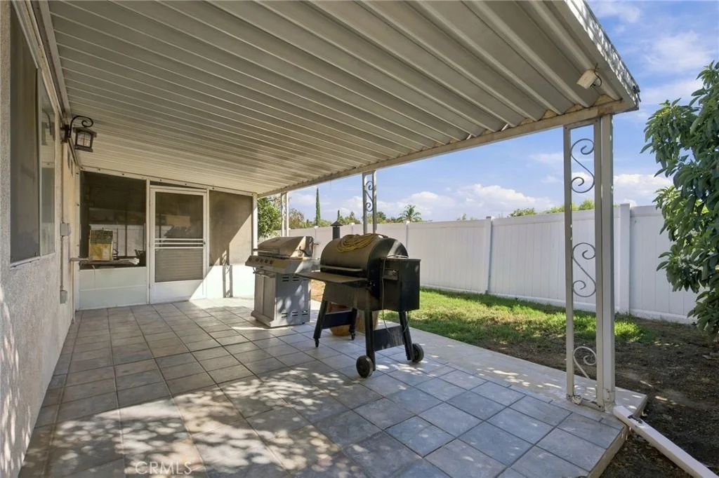 Photo of 33593 Pecan
