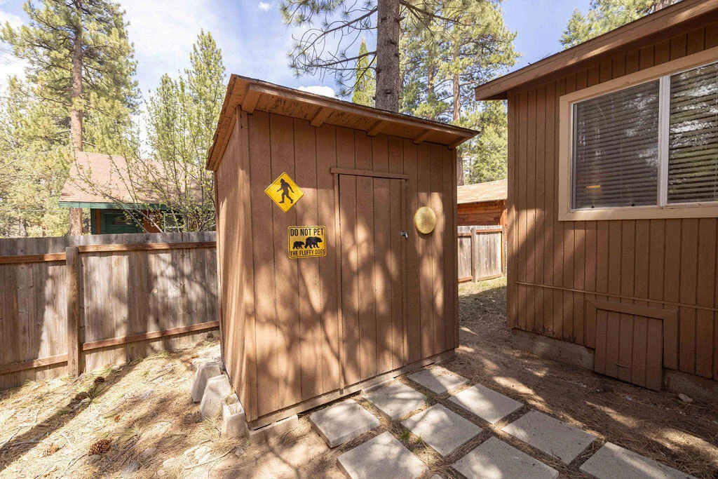 Photo of 42532 Willow Avenue
