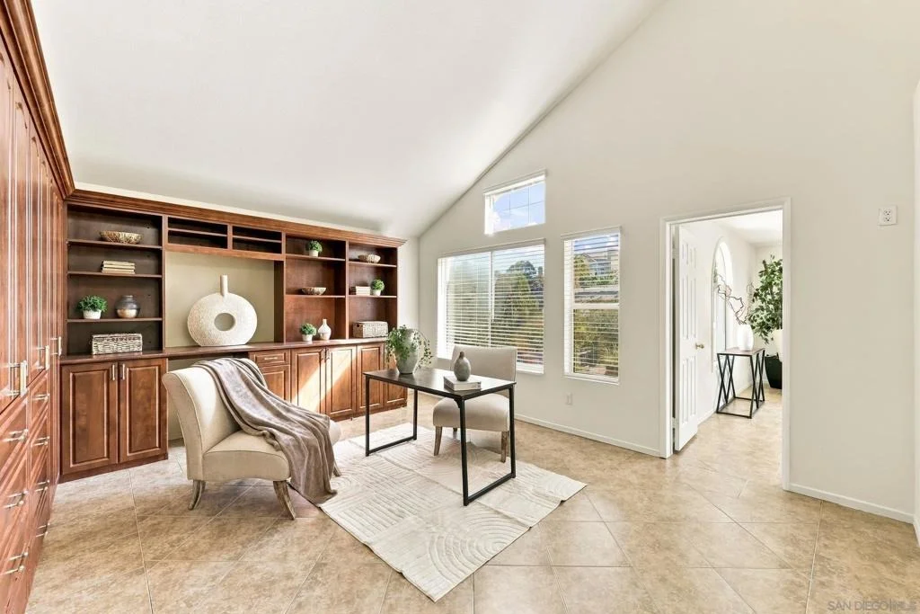 Photo of 556 Parkside Dr