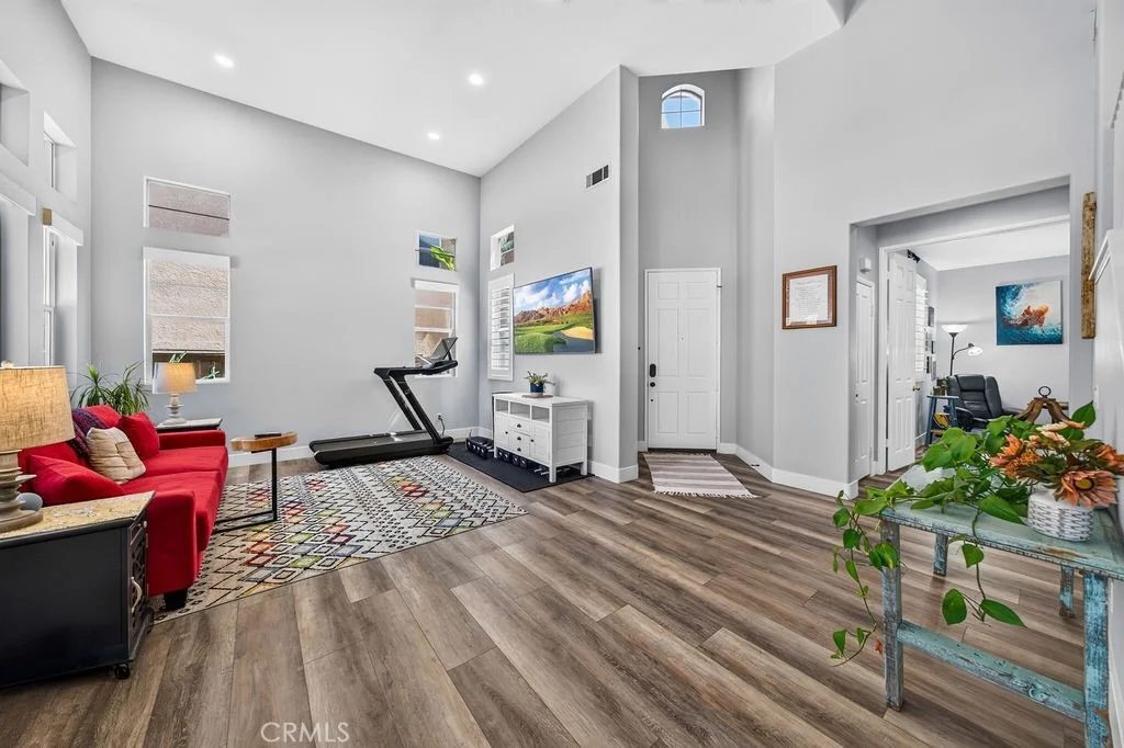 Photo of 43683 Altamura Court
