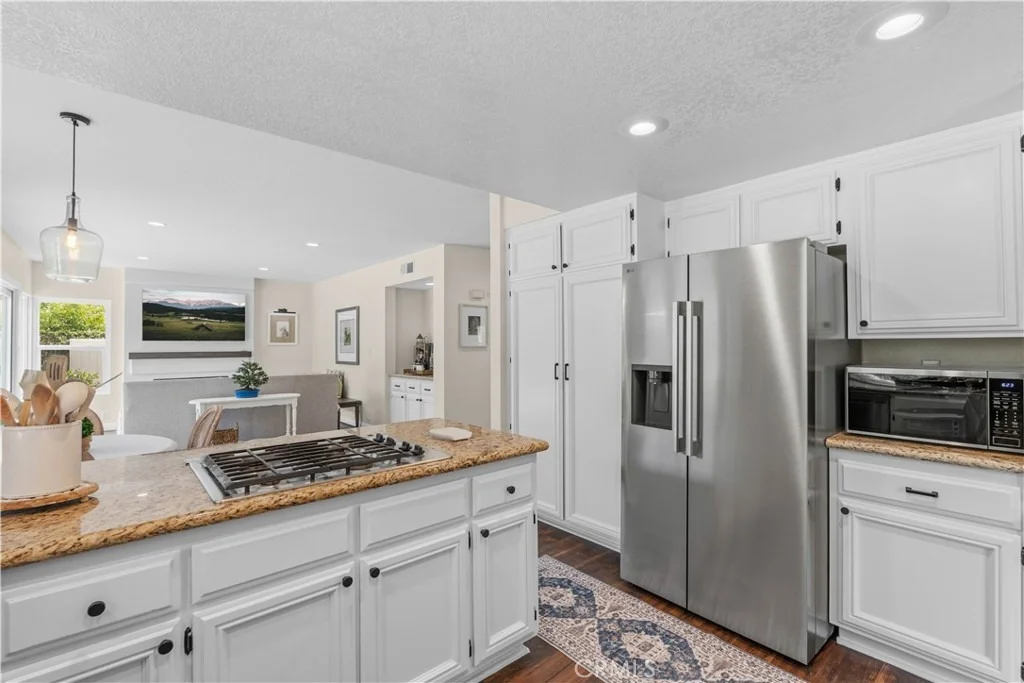 Photo of 943 W 14th Street