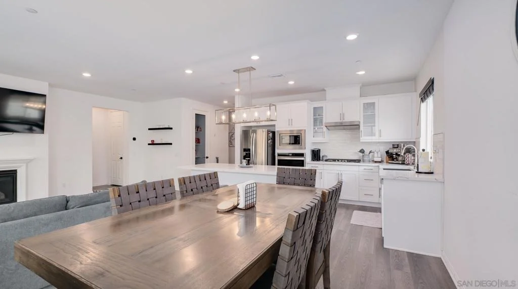 Photo of 28192 Chambers Ave