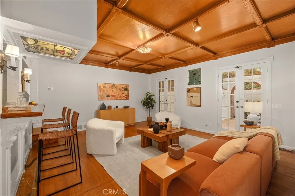 Photo of 16 Hidden Valley Road