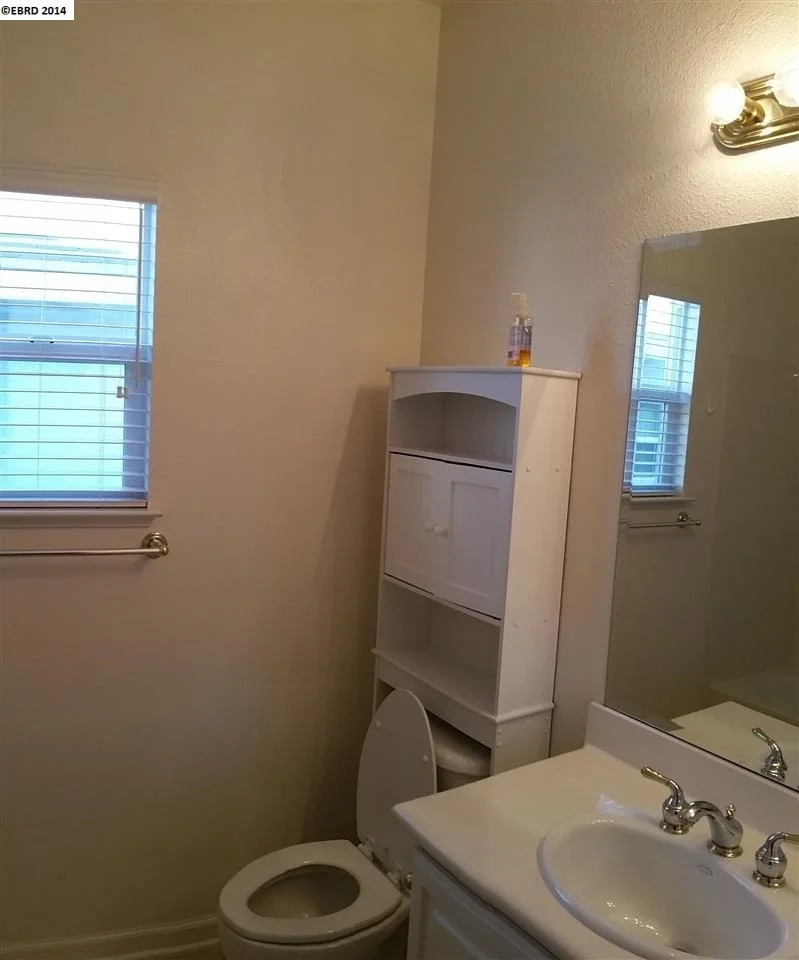 Photo of 917 CENTENNIAL DR