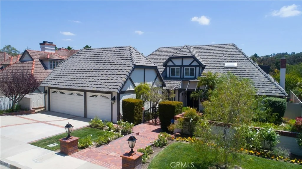 Photo of 26052 Cresta Verde