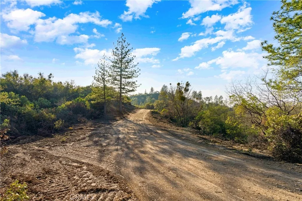 Photo of 1 Ridgeview Circle
