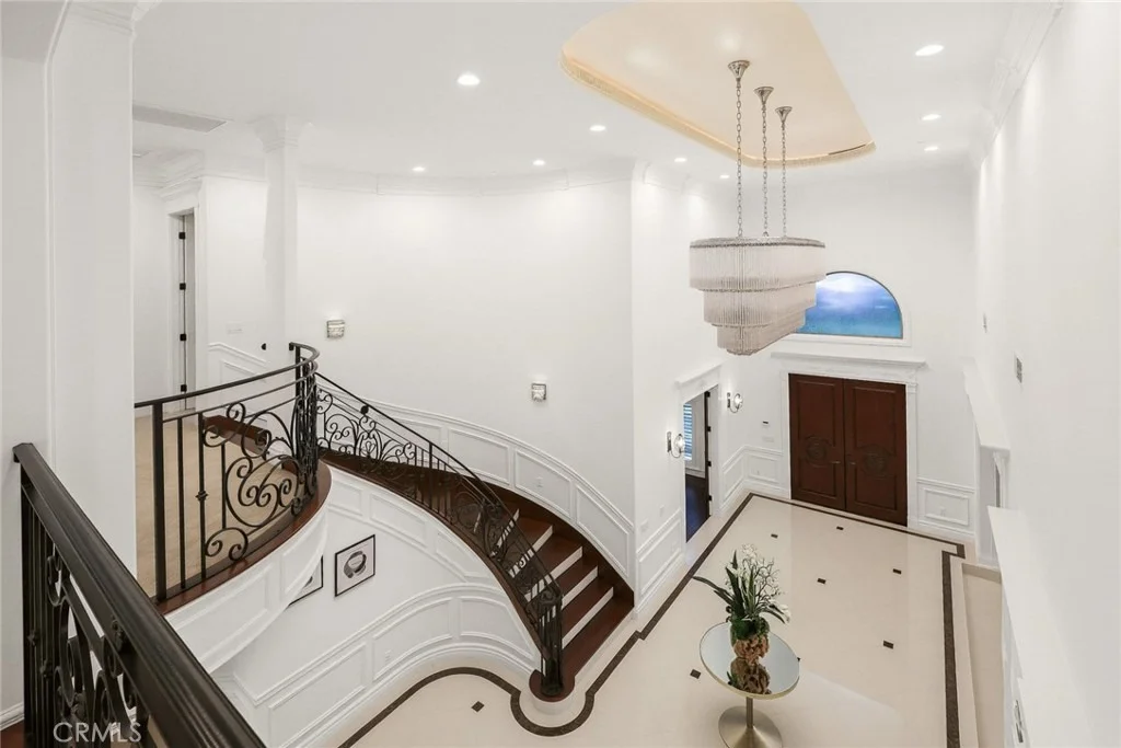 Photo of 3255 Lombardy Road