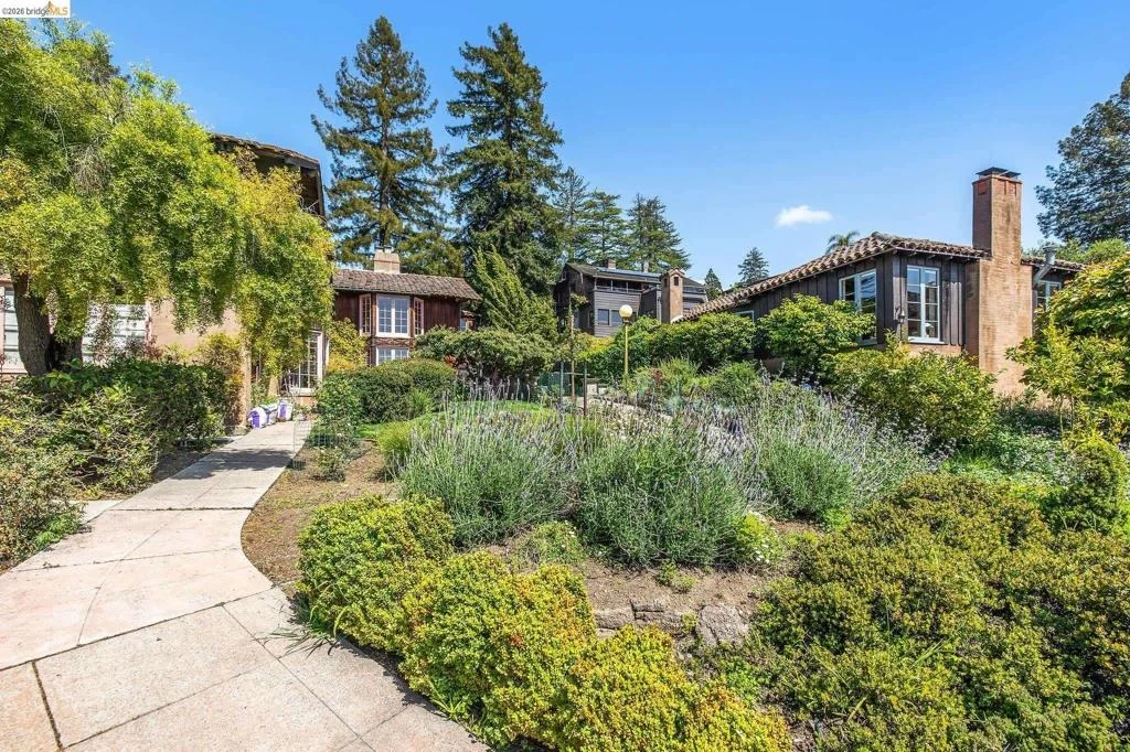 Photo of 2501 ROSE WALK