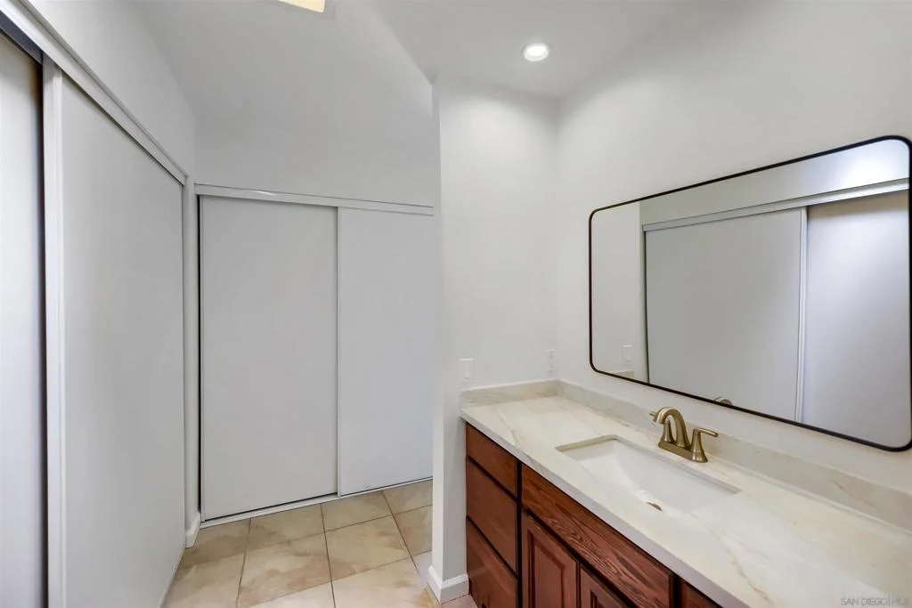 Photo of 5687 Menorca Dr