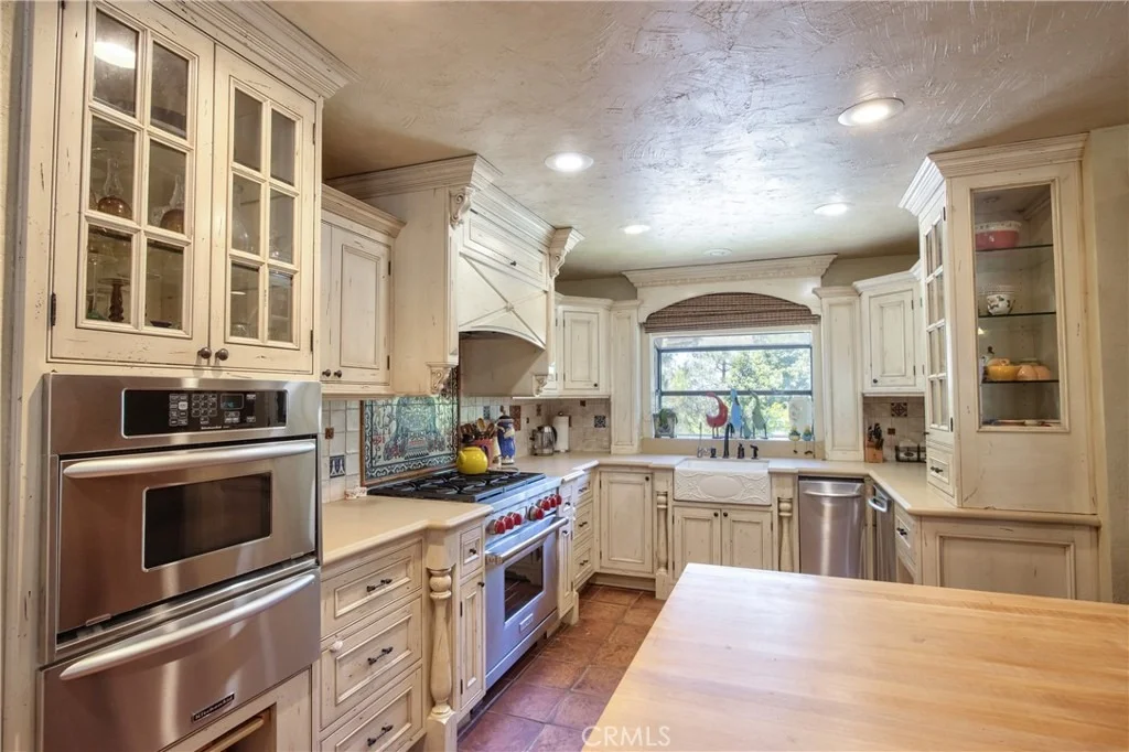 Photo of 35010 Santa Rita Road