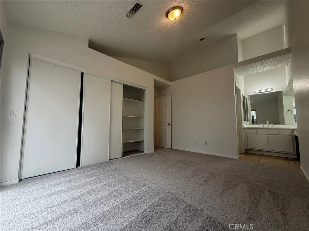 Photo of 117 Evergreen Place