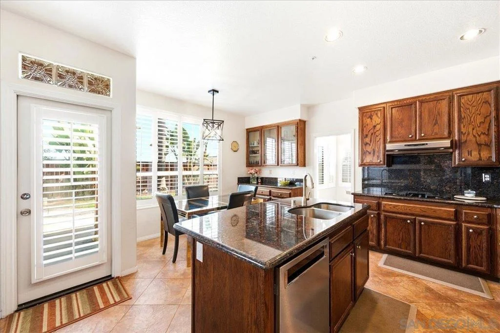 Photo of 2279 Bear Rock