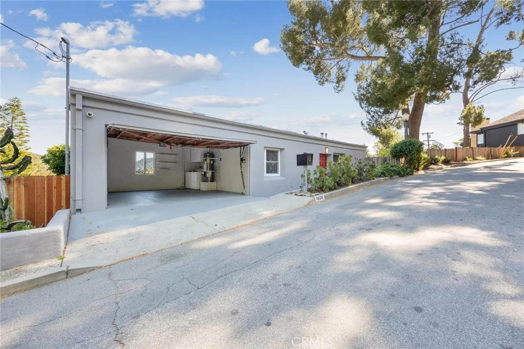 Photo of 1620 Ina Drive