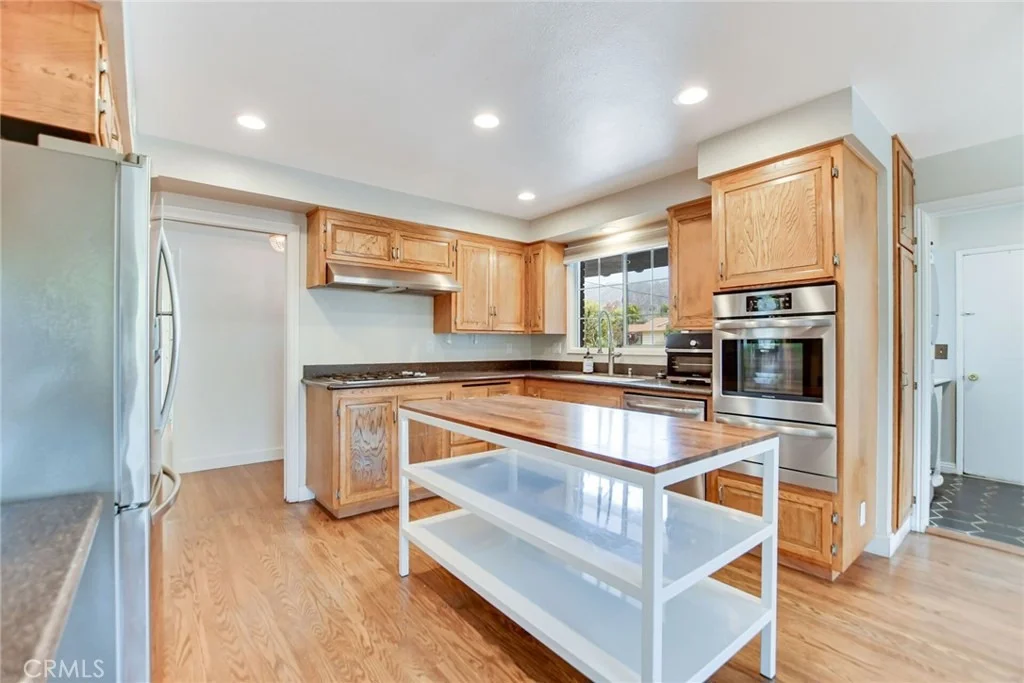Photo of 1302 E Bennett