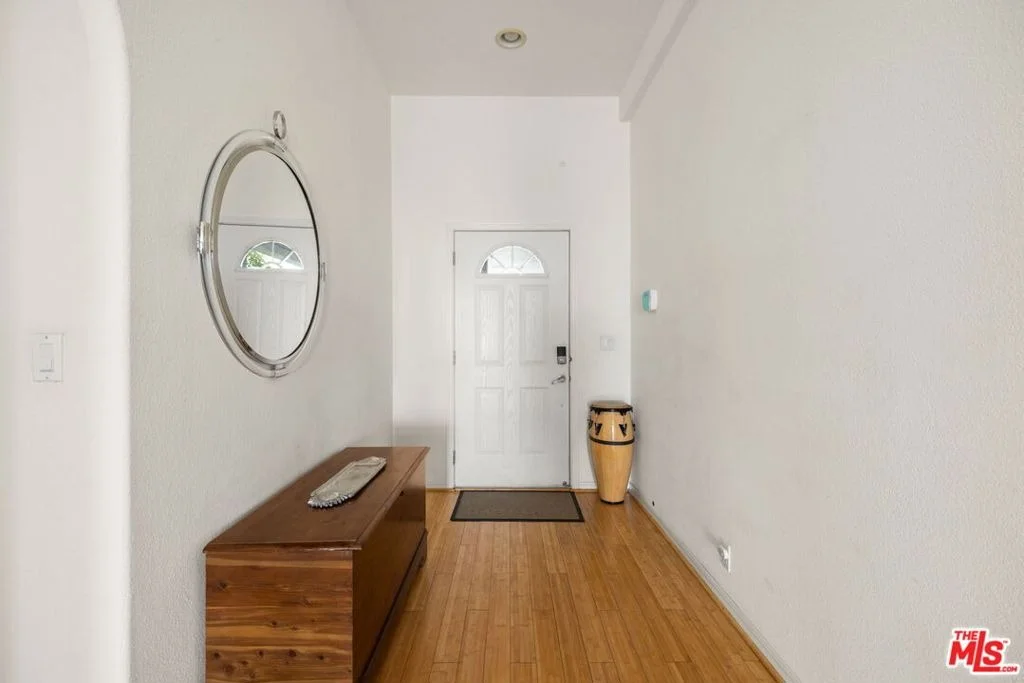 Photo of 1130 Mohawk