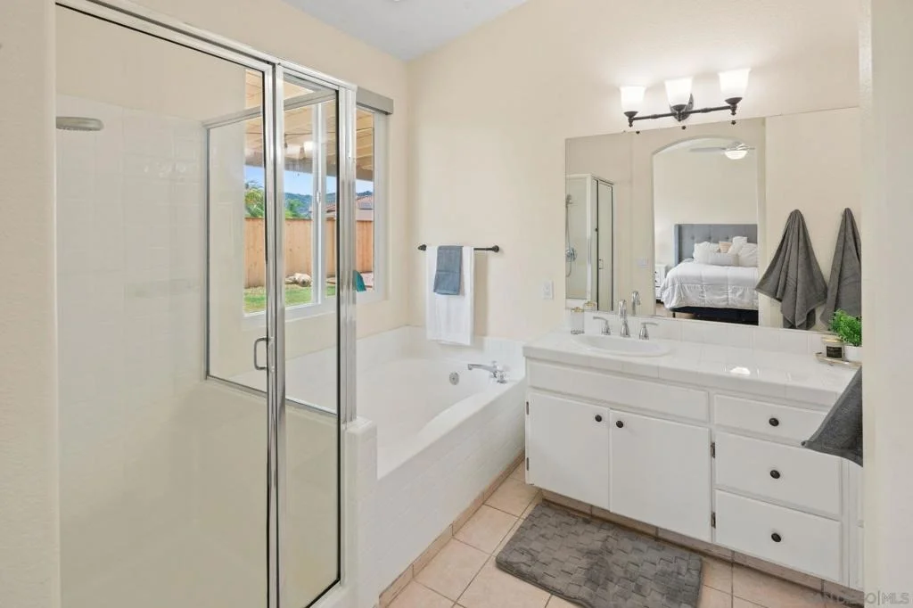 Photo of 3373 Avocado Vista