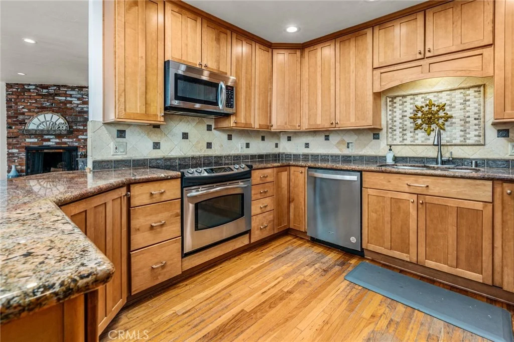Photo of 7850 Deborah