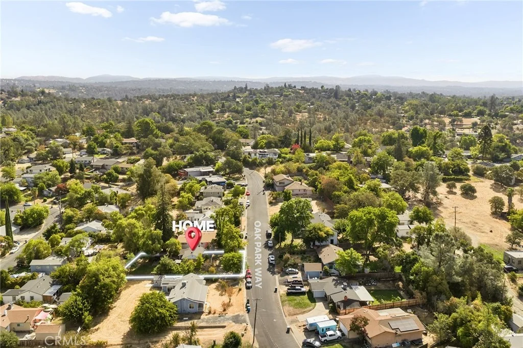 Photo of 15 Oak Park Way