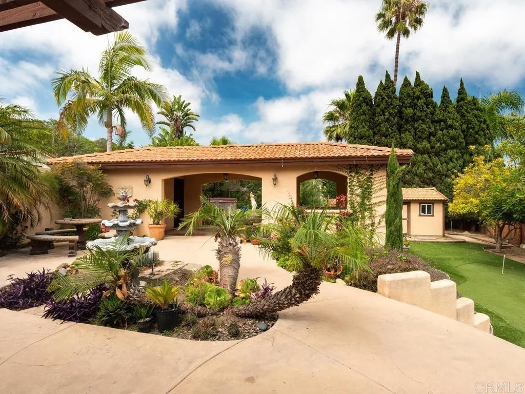 Photo of 4798 Hillside Drive