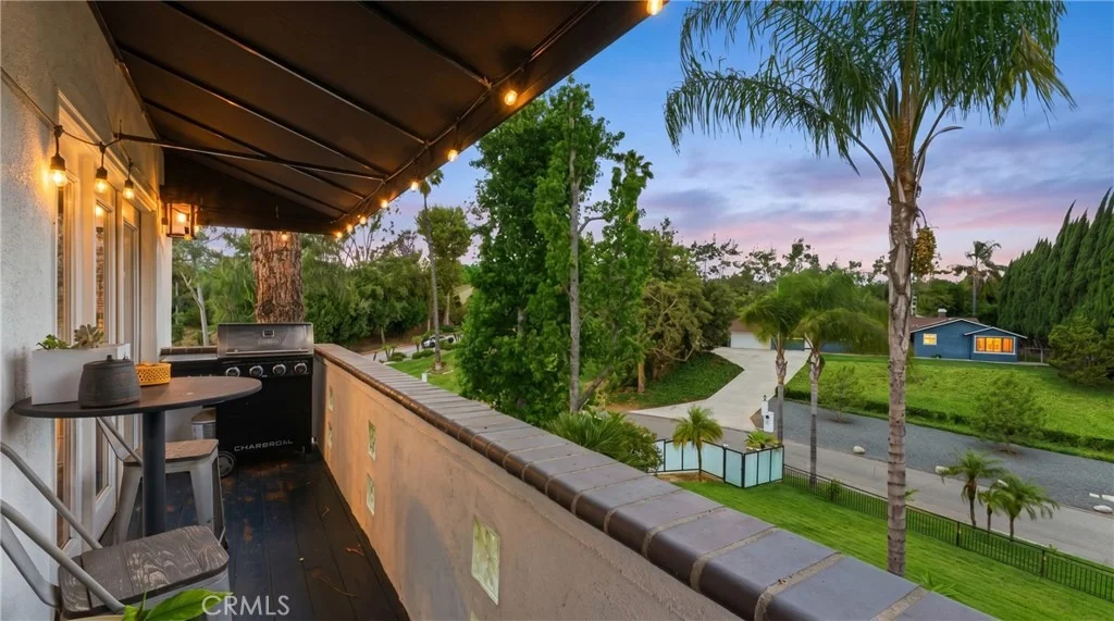 Photo of 520 W Hermosa