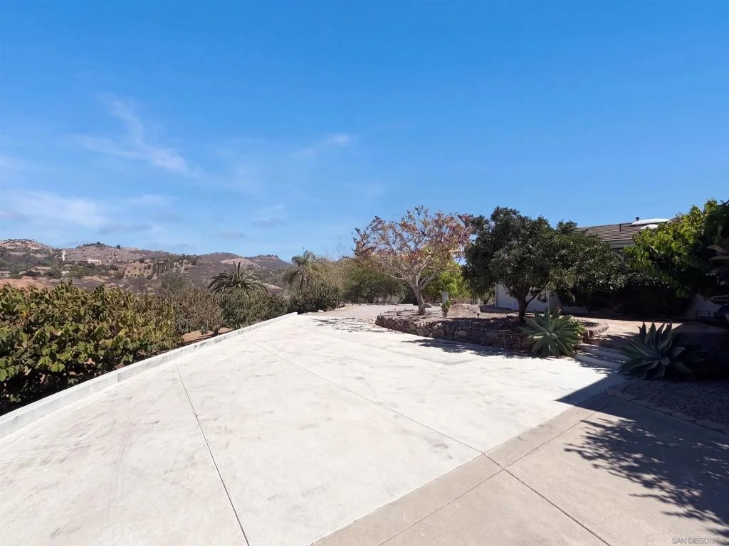Photo of 1596 Aldorado