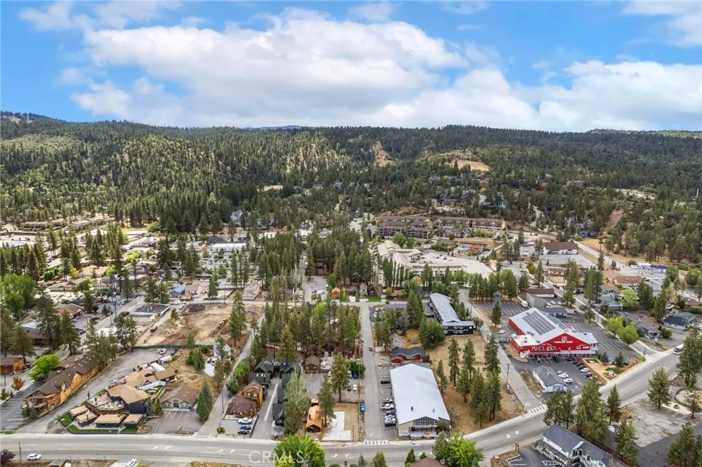 Photo of 40697 Beaver Lane
