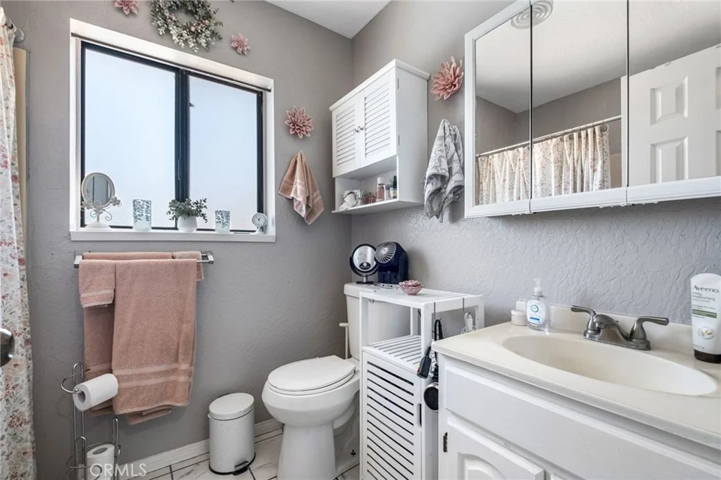 Photo of 565 Juniper